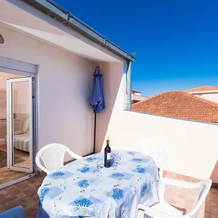 Anamarija Apartment Trogir
