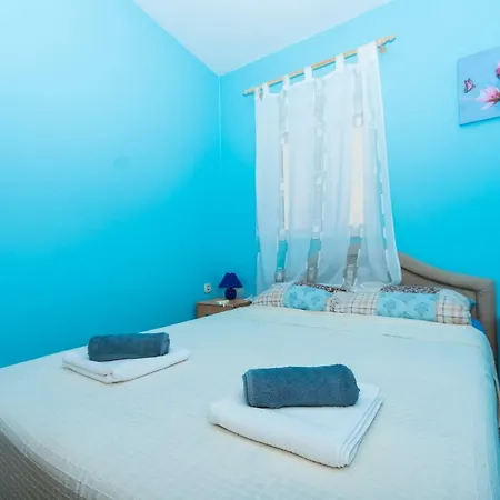 Anamarija Apartment